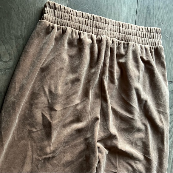 Simply Blessed Chestnut Jogger - Picture 2 of 4